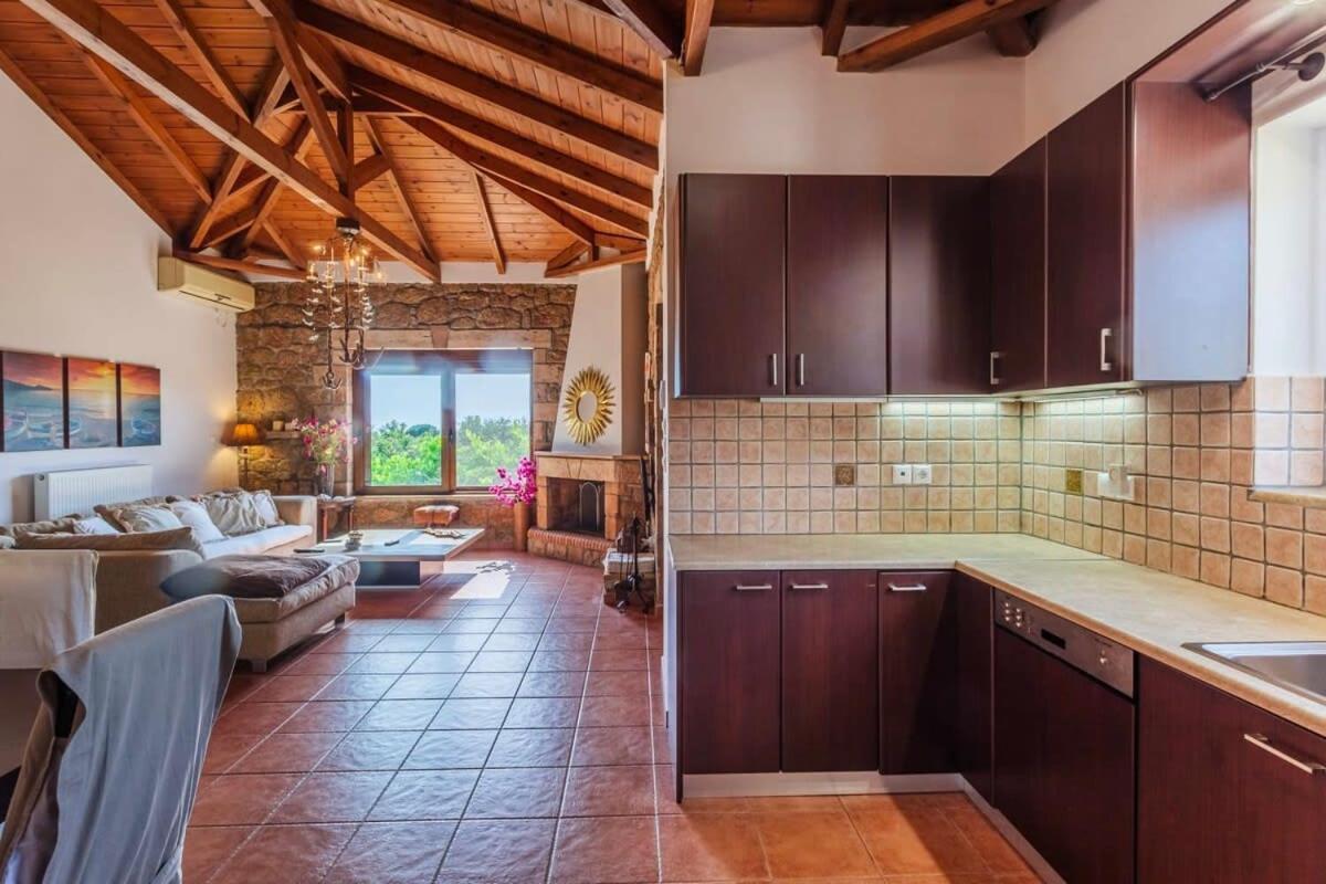 Mani'S Aura Seaside-Spacious Summer Retreat Kotronion  Luaran gambar